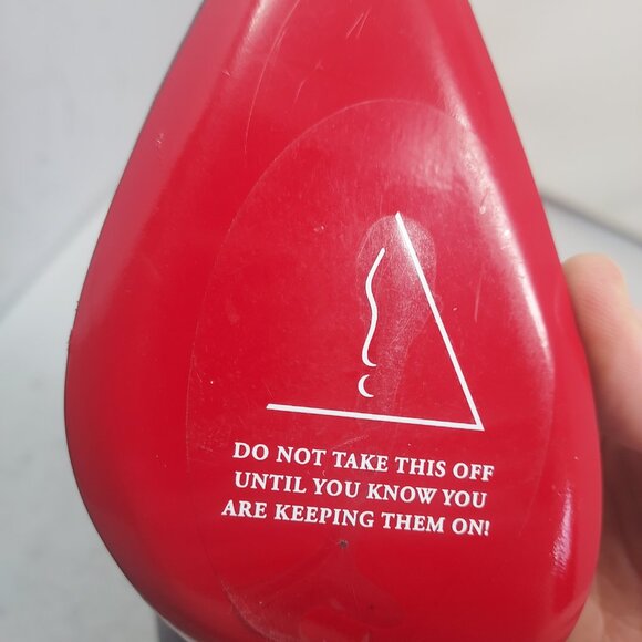 CHRISTIAN LOUBOUTIN So Kate Black Leather Pump - Picture 10 of 11